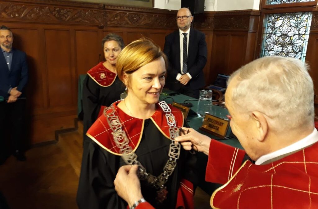 Beata Chrzanowska jednogłośnie wybrana przewodniczącą rady miejskiej w Słupsku